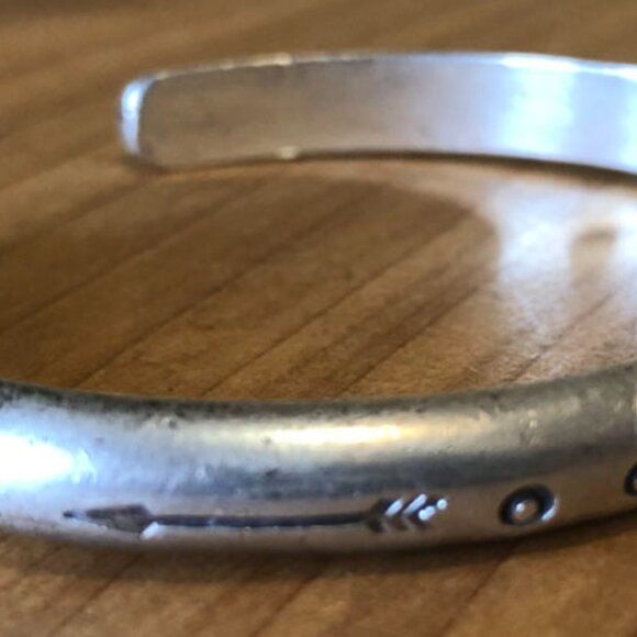 Signed Vintage Native American Navajo Sterling Silver Bracelet - Picture 6 of 6